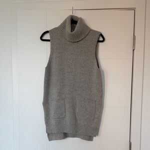 Gray Sleeveless Turtleneck Sweater